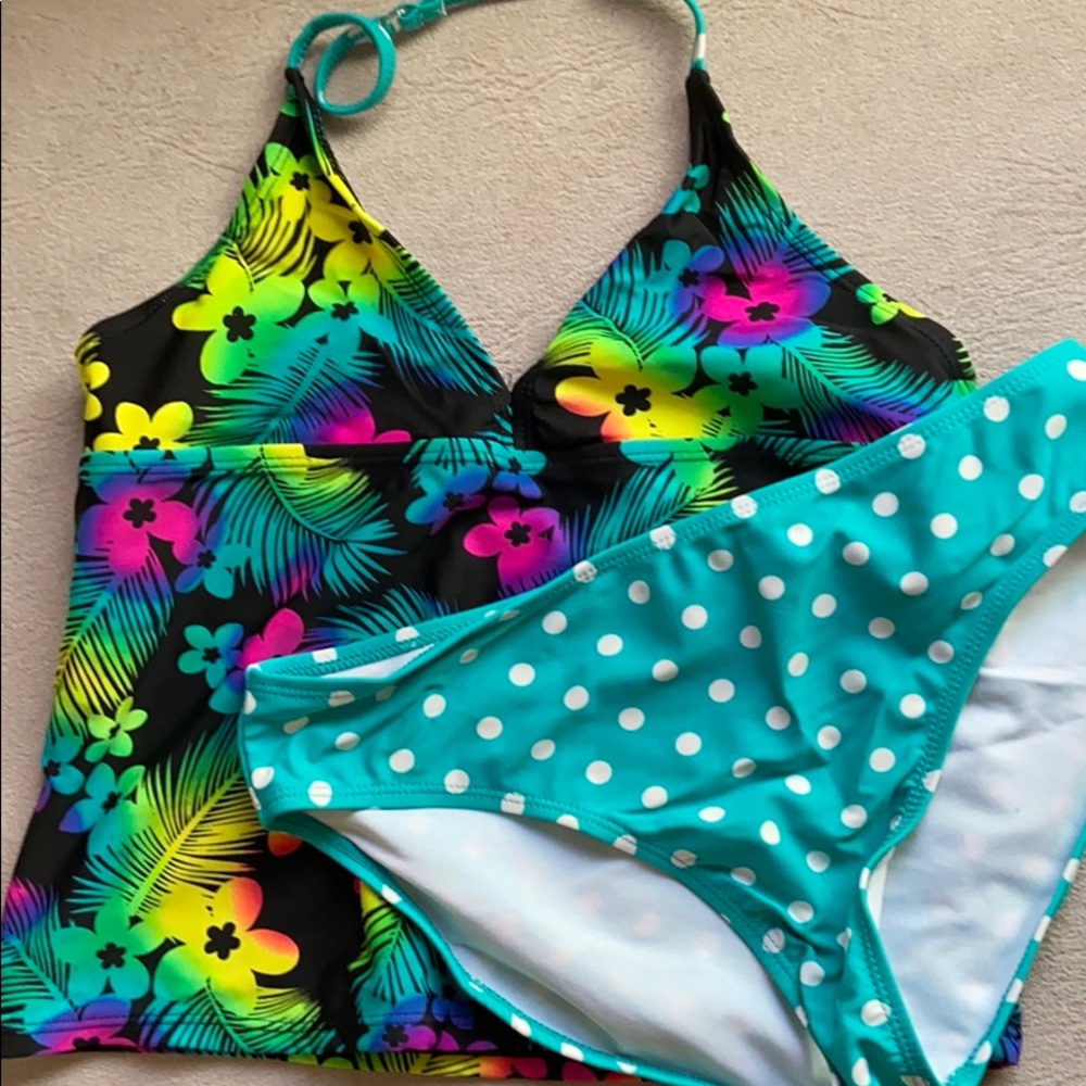 Two piece swim set